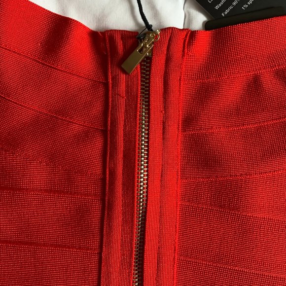 Sexy Red Semi-Stretch Off Shoulder Crop Top - Picture 10 of 11